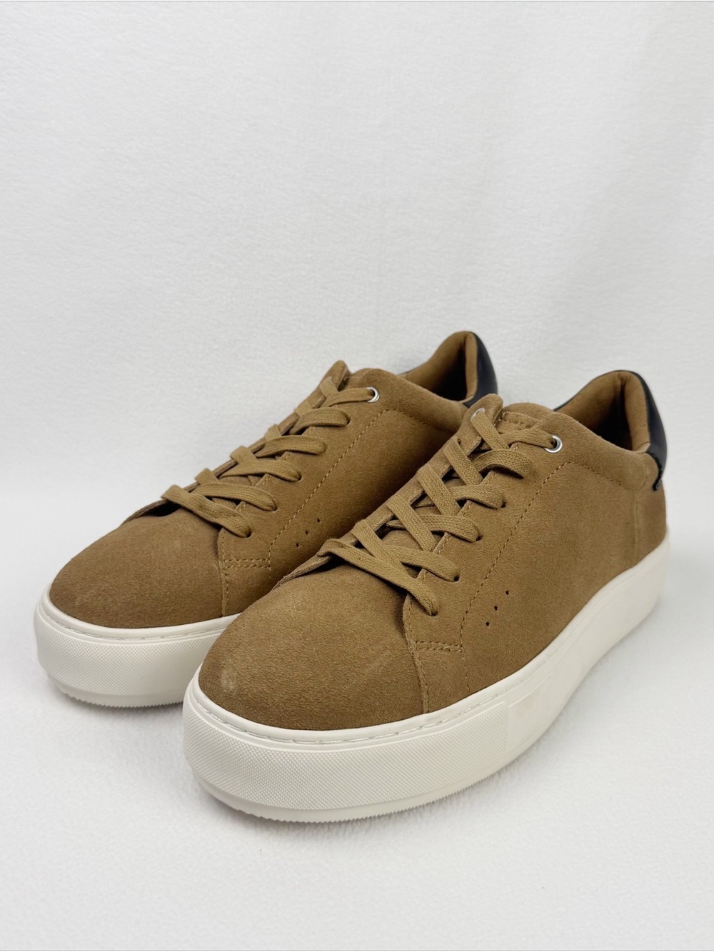 Men’s Kurt Geiger Sneakers